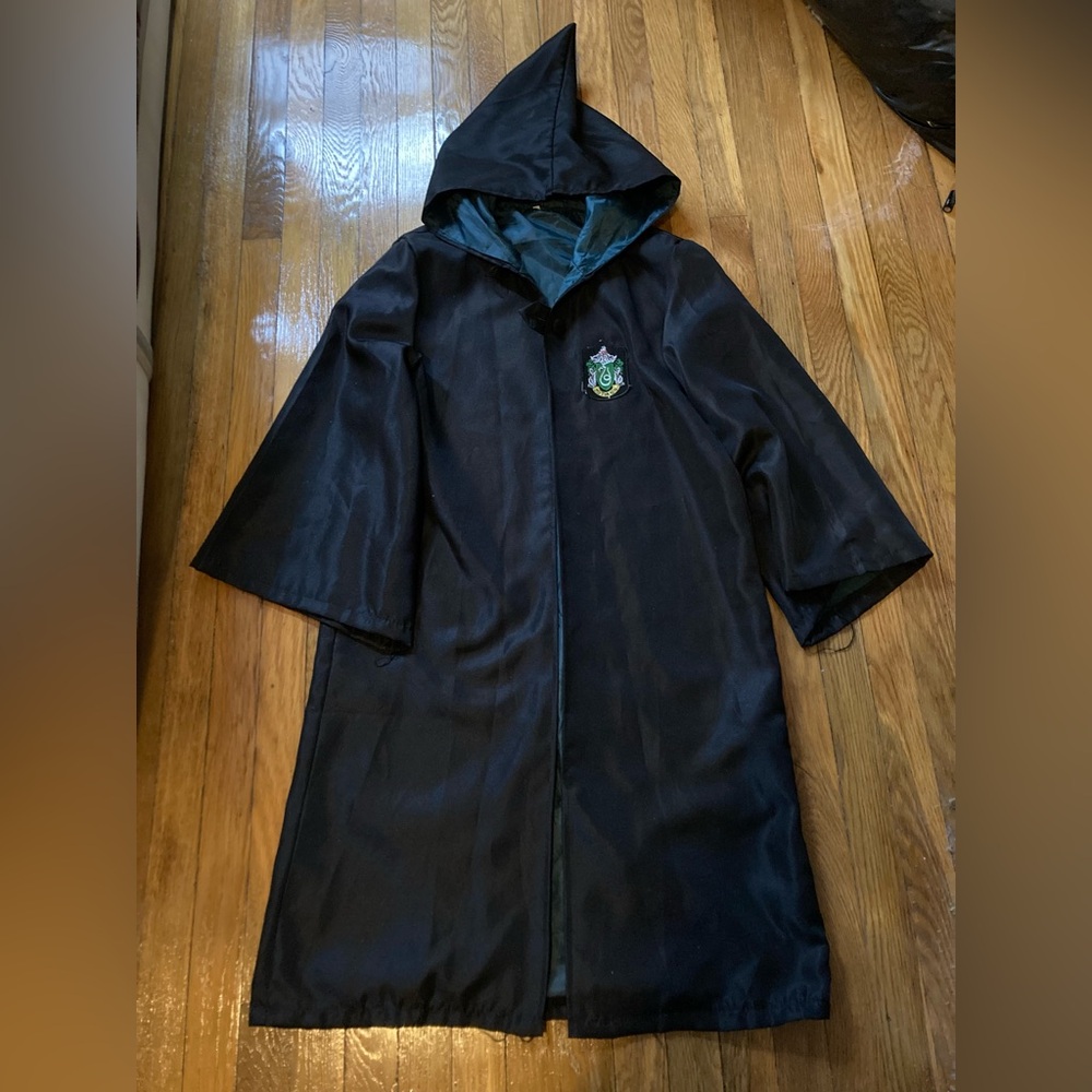 Harry Potter Slytherin Robe- ADULT Medium